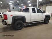 ✅ 2009 Chevrolet Silverado 2500HD • VIN: 1GCHK69K19E163972 • Lot: 89477825. Listed on Copart with 156,236 mi. Free auction sales archive from the USA and detailed vehicle history report at DreamBid. Image 3.
