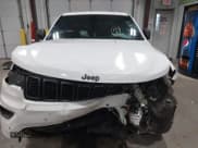 ✅ 2021 Jeep Grand Cherokee Limited • VIN: 1C4RJFBG1MC856431 • Лот: 43133253. Опубликован ранее на IAAI с пробегом 25 088 миль. Бесплатный доступ к архиву аукционных продаж из США и подробный отчёт об истории автомобиля на DreamBid. Изображение 12.