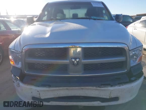 ✅ 2010 Dodge 1500 SLT • VIN: 1D7RB1CP5AS249924 • Lot: 41486732. Wystawiony na IAAI z przebiegiem 247 648 mil. Bezpłatny archiwum sprzedaży aukcyjnych z USA i szczegółowy raport historii pojazdu na DreamBid. Zdjęcie 12.