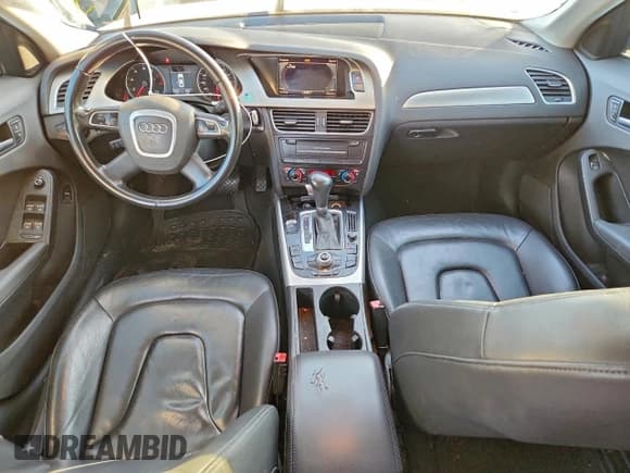 ✅ 2011 Audi A4 Premium Plus • VIN: WAUEFAFL2BN030146 • Лот: 93933015. Опубликован ранее на Copart с пробегом 163 230 миль. Бесплатный доступ к архиву аукционных продаж из США и подробный отчёт об истории автомобиля на DreamBid. Изображение 8.