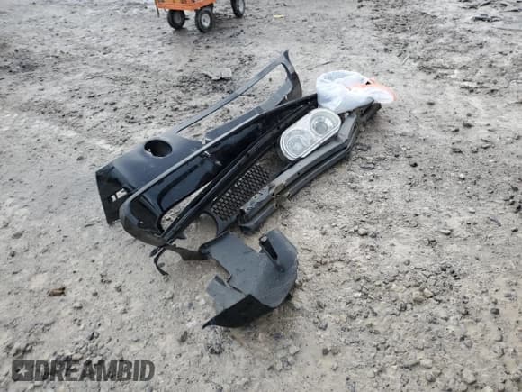 ✅ 2013 Dodge Challenger Rallye Redline • VIN: 2C3CDYAG4DH561917 • Lot: 84340464. Wystawiony na Copart z przebiegiem 159 524 mil. Bezpłatny archiwum sprzedaży aukcyjnych z USA i szczegółowy raport historii pojazdu na DreamBid. Zdjęcie 14.