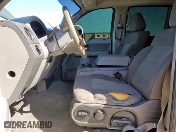 ✅ 2005 Ford F-150 XLT • VIN: 1FTRW12W55KB58780 • Lot: 90025105. Listed on Copart with 167,316 mi. Free auction sales archive from the USA and detailed vehicle history report at DreamBid. Image 7.