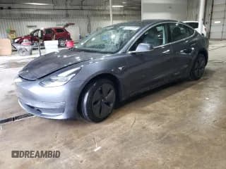 ✅ 2020 Tesla Model 3 Long Range • VIN: 5YJ3E1EB6LF663707 • Лот: 87442575. Опубликован ранее на Copart с пробегом 115 737 миль. Бесплатный доступ к архиву аукционных продаж из США и подробный отчёт об истории автомобиля на DreamBid. Изображение 1.