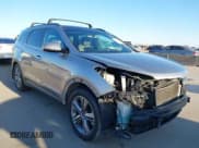 ✅ 2015 Hyundai Santa Fe GLS • VIN: KM8SR4HF2FU116358 • Lot: 41416427. Wystawiony na IAAI z przebiegiem 92 330 mil. Bezpłatny archiwum sprzedaży aukcyjnych z USA i szczegółowy raport historii pojazdu na DreamBid. Zdjęcie 1.