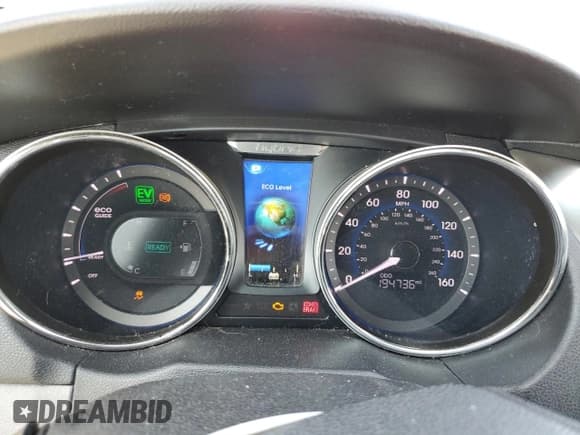 ✅ 2013 Hyundai Sonata Limited • VIN: KMHEC4A45DA075326 • Lot: 70680284. Listed on Copart with 194,736 mi. Free auction sales archive from the USA and detailed vehicle history report at DreamBid. Image 9.