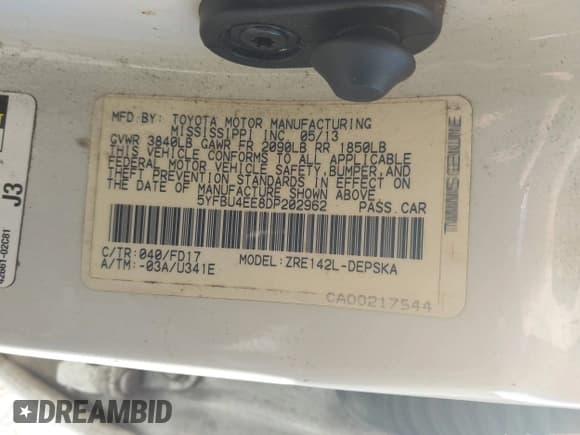 ✅ 2013 Toyota Corolla LE • VIN: 5YFBU4EE8DP202962 • Lot: 43701903. Wystawiony na IAAI z przebiegiem 124 248 mil. Bezpłatny archiwum sprzedaży aukcyjnych z USA i szczegółowy raport historii pojazdu na DreamBid. Zdjęcie 9.