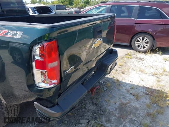 ✅ 2016 Chevrolet Colorado 4WD Z71 • VIN: 1GCHTDEA2G1100012 • Лот: 42937248. Опубликован ранее на IAAI с пробегом 146 913 миль. Бесплатный доступ к архиву аукционных продаж из США и подробный отчёт об истории автомобиля на DreamBid. Изображение 17.