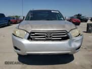 ✅ 2010 Toyota Highlander • VIN: 5TDZK3EH6AS017501 • Lot: 52640925. Listed on Copart with 232,285 mi. Free auction sales archive from the USA and detailed vehicle history report at DreamBid. Image 5.