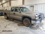 ✅ 2006 Chevrolet Silverado 1500 LT2 • VIN: 1GCEK19B36Z265946 • Лот: 54003095. Опубликован ранее на Copart с пробегом 206 605 миль. Бесплатный доступ к архиву аукционных продаж из США и подробный отчёт об истории автомобиля на DreamBid. Изображение 4.