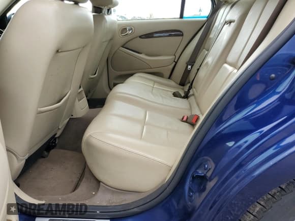 ✅ 2005 Jaguar S-Type • VIN: SAJXA01TX5FN48789 • Lot: 87094825. Wystawiony na Copart z przebiegiem 132 619 mil. Bezpłatny archiwum sprzedaży aukcyjnych z USA i szczegółowy raport historii pojazdu na DreamBid. Zdjęcie 10.