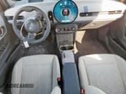 ✅ 2025 MINI Hardtop 4 Door Cooper S • VIN: WMW53GD08S2W73932 • Lot: 84073345. Listed on Copart with 1,291 mi. Free auction sales archive from the USA and detailed vehicle history report at DreamBid. Image 8.