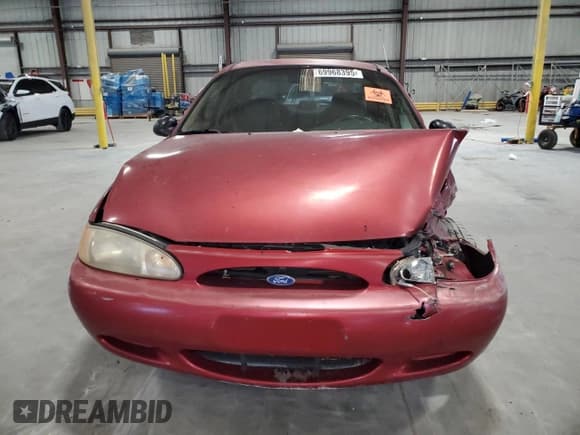 ✅ 1997 Ford Escort LX • VIN: 1FALP13P7VW408884 • Lot: 69968395. Wystawiony na Copart z przebiegiem 237 070 mil. Bezpłatny archiwum sprzedaży aukcyjnych z USA i szczegółowy raport historii pojazdu na DreamBid. Zdjęcie 5.