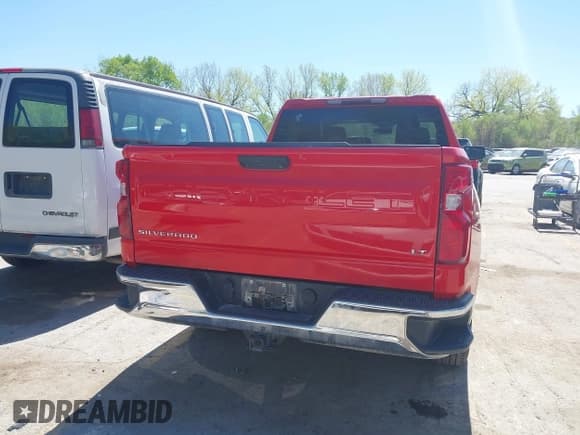 ✅ 2023 Chevrolet Silverado 1500 LT • VIN: 3GCUDDED7PG364852 • Lot: 42034731. Listed on IAAI with 51,108 mi. Free auction sales archive from the USA and detailed vehicle history report at DreamBid. Image 17.