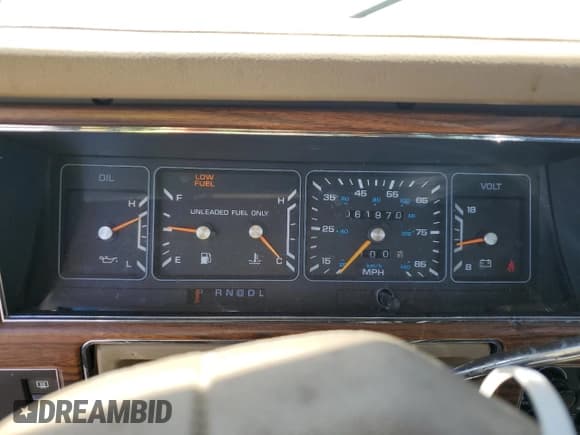 ✅ 1989 Dodge Dynasty • VIN: 1B3BC463XKD594439 • Lot: 65792195. Listed on Copart with 61,970 mi. Free auction sales archive from the USA and detailed vehicle history report at DreamBid. Image 9.