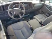 ✅ 2006 Chevrolet Silverado 2500HD Work Truck • VIN: 1GCHK29U06E267732 • Лот: 94176845. Опубликован ранее на Copart с пробегом 263 404 миль. Бесплатный доступ к архиву аукционных продаж из США и подробный отчёт об истории автомобиля на DreamBid. Изображение 8.