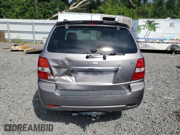 ✅ 2008 Kia Sorento EX • VIN: KNDJD736585847743 • Лот: 63394455. Опубликован ранее на Copart с пробегом 160 239 миль. Бесплатный доступ к архиву аукционных продаж из США и подробный отчёт об истории автомобиля на DreamBid. Изображение 6.