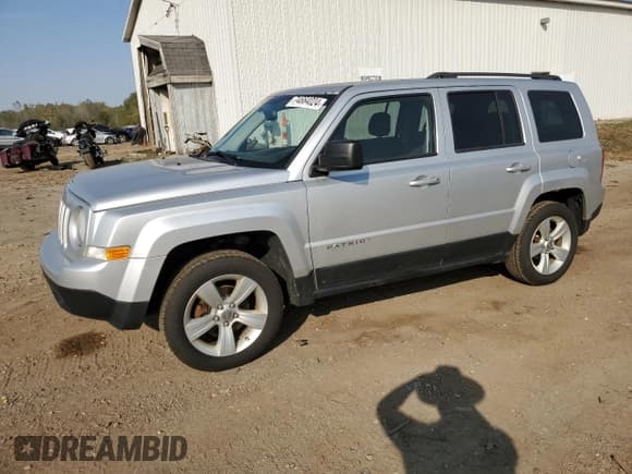 ✅ 2013 Jeep Patriot Sport • VIN: 1C4NJRAB5DD169856 • Lot: 74664024. Listed on Copart with 183,073 mi. Free auction sales archive from the USA and detailed vehicle history report at DreamBid. Image 1.