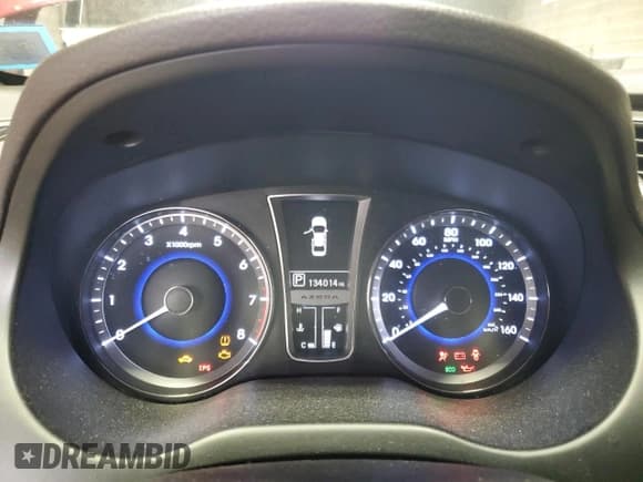 ✅ 2012 Hyundai Azera • VIN: KMHFG4JG6CA188977 • Lot: 85283895. Listed on Copart with 134,014 mi. Free auction sales archive from the USA and detailed vehicle history report at DreamBid. Image 9.