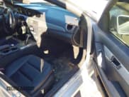 ✅ 2013 Mercedes-Benz C 300 Sport • VIN: WDDGF8AB2DG129176 • Lot: 41354986. Wystawiony na IAAI z przebiegiem 109 453 mil. Bezpłatny archiwum sprzedaży aukcyjnych z USA i szczegółowy raport historii pojazdu na DreamBid. Zdjęcie 5.