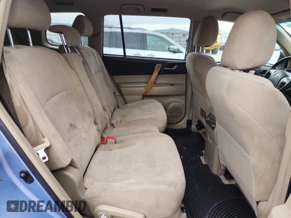 ✅ 2009 Toyota Highlander • VIN: JTEEW41A992034969 • Лот: 93208875. Опубликован ранее на Copart с пробегом 161 607 миль. Бесплатный доступ к архиву аукционных продаж из США и подробный отчёт об истории автомобиля на DreamBid. Изображение 11.