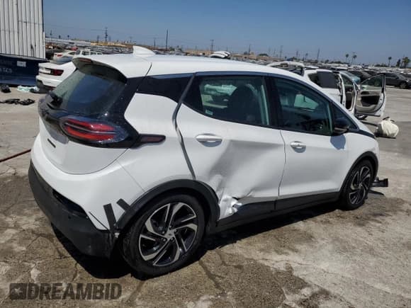 ✅ 2023 Chevrolet Bolt EV 2LT • VIN: 1G1FX6S09P4185747 • Lot: 61297454. Wystawiony na Copart z przebiegiem 20 760 mil. Bezpłatny archiwum sprzedaży aukcyjnych z USA i szczegółowy raport historii pojazdu na DreamBid. Zdjęcie 3.