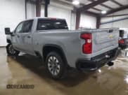 ✅ 2025 Chevrolet Silverado 2500HD Custom • VIN: 2GC4KME79S1135476 • Lot: 59478875. Wystawiony na Copart z przebiegiem 1 659 mil. Bezpłatny archiwum sprzedaży aukcyjnych z USA i szczegółowy raport historii pojazdu na DreamBid. Zdjęcie 2.