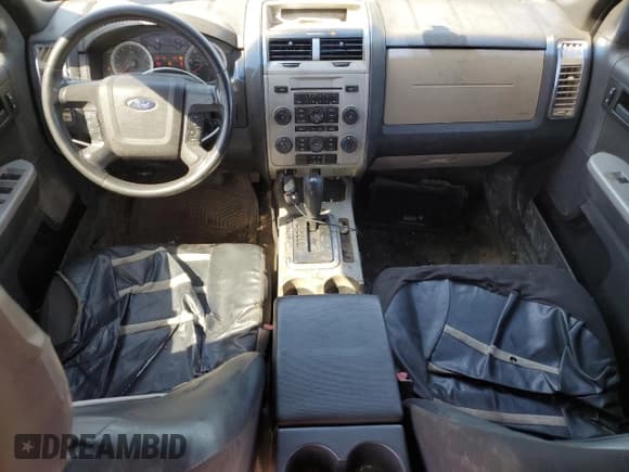 ✅ 2009 Ford Escape XLT • VIN: 1FMCU03GX9KB88307 • Лот: 81859295. Опубликован ранее на Copart с пробегом 181 334 миль. Бесплатный доступ к архиву аукционных продаж из США и подробный отчёт об истории автомобиля на DreamBid. Изображение 8.