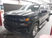 ✅ 2020 Chevrolet Silverado 1500 Custom • VIN: 1GCRWBEF0LZ247758 • Lot: 40836607. Wystawiony na IAAI z przebiegiem 83 727 mil. Bezpłatny archiwum sprzedaży aukcyjnych z USA i szczegółowy raport historii pojazdu na DreamBid. Zdjęcie 2.