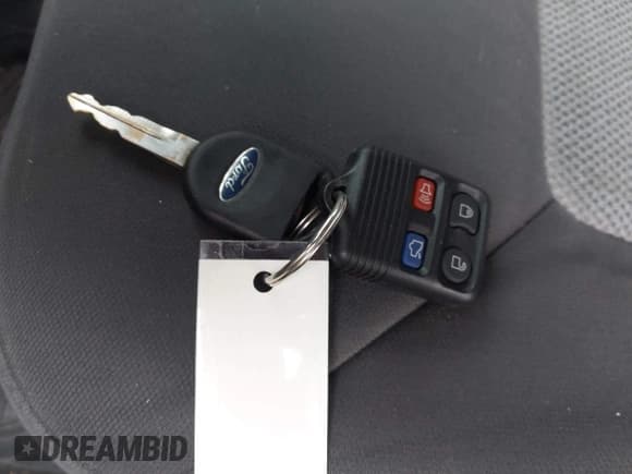 ✅ 2003 Ford Expedition XLT Value • VIN: 1FMPU16W13LC06625 • Lot: 43819356. Wystawiony na IAAI z przebiegiem 173 383 mil. Bezpłatny archiwum sprzedaży aukcyjnych z USA i szczegółowy raport historii pojazdu na DreamBid. Zdjęcie 11.