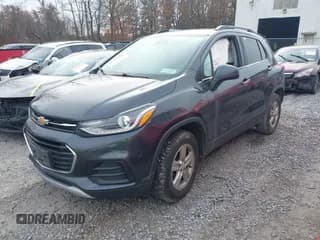 ✅ 2018 Chevrolet Trax LT • VIN: 3GNCJPSB0JL260380 • Лот: 43619130. Опубликован ранее на IAAI с пробегом 82 968 миль. Бесплатный доступ к архиву аукционных продаж из США и подробный отчёт об истории автомобиля на DreamBid. Изображение 2.
