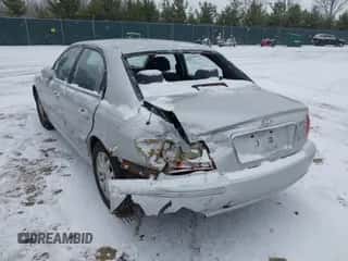 2003 Hyundai Sonata GLS с VIN KMHWF35H23A881920, выставлен на аукционе IAAI как лот 41263341 с пробегом Не указан миль и . История ставок и продаж доступна на DreamBid. Изображение 6.