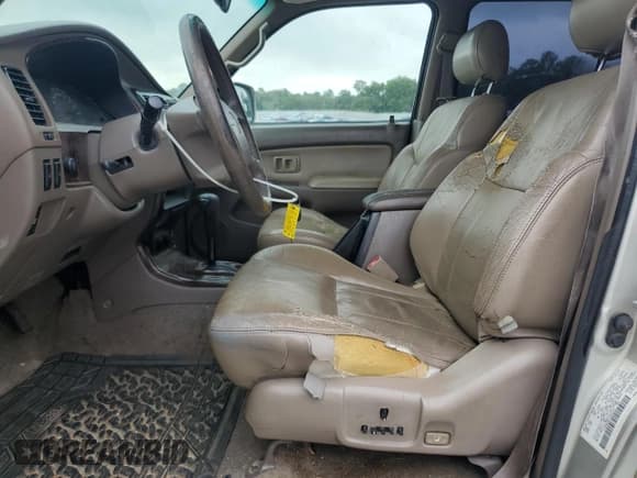 ✅ 2001 Toyota 4Runner Limited • VIN: JT3GN87RX10202319 • Лот: 65042365. Опубликован ранее на Copart с пробегом 449 796 миль. Бесплатный доступ к архиву аукционных продаж из США и подробный отчёт об истории автомобиля на DreamBid. Изображение 7.