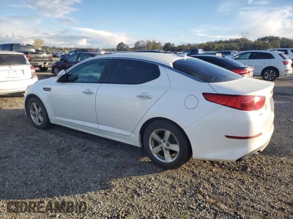 ✅ 2015 Kia Optima LX • VIN: KNAGM4A73F5594761 • Lot: 93263075. Listed on Copart with 125,568 mi. Free auction sales archive from the USA and detailed vehicle history report at DreamBid. Image 2.