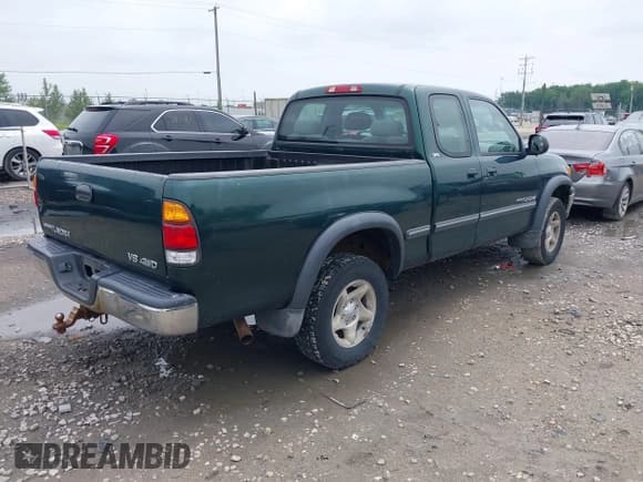 ✅ 2002 Toyota Tundra SR5 • VIN: 5TBBT44182S287655 • Lot: 42588162. Wystawiony na IAAI z przebiegiem 255 340 mil. Bezpłatny archiwum sprzedaży aukcyjnych z USA i szczegółowy raport historii pojazdu na DreamBid. Zdjęcie 4.