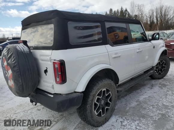 ✅ 2021 Ford Bronco • VIN: 1FMDE5DH7MLA63161 • Lot: 45179885. Listed on Copart with 37,549 mi. Free auction sales archive from the USA and detailed vehicle history report at DreamBid. Image 3.