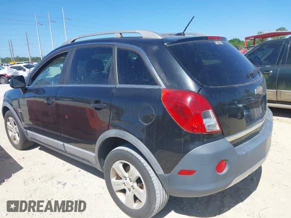 ✅ 2013 Chevrolet Captiva Sport LS • VIN: 3GNAL2EK4DS572812 • Lot: 41713918. Wystawiony na IAAI z przebiegiem 125 529 mil. Bezpłatny archiwum sprzedaży aukcyjnych z USA i szczegółowy raport historii pojazdu na DreamBid. Zdjęcie 3.