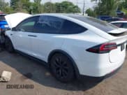 ✅ 2023 Tesla Model X • VIN: 7SAXCDE53PF415569 • Лот: 42558960. Опубликован ранее на IAAI с пробегом Не указан. Бесплатный доступ к архиву аукционных продаж из США и подробный отчёт об истории автомобиля на DreamBid. Изображение 3.