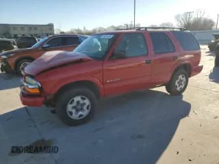 ✅ 2004 Chevrolet Blazer LS • VIN: 1GNDT13X34K133196 • Lot: 41810145. Wystawiony na Copart z przebiegiem 137 412 mil. Bezpłatny archiwum sprzedaży aukcyjnych z USA i szczegółowy raport historii pojazdu na DreamBid. Zdjęcie 1.