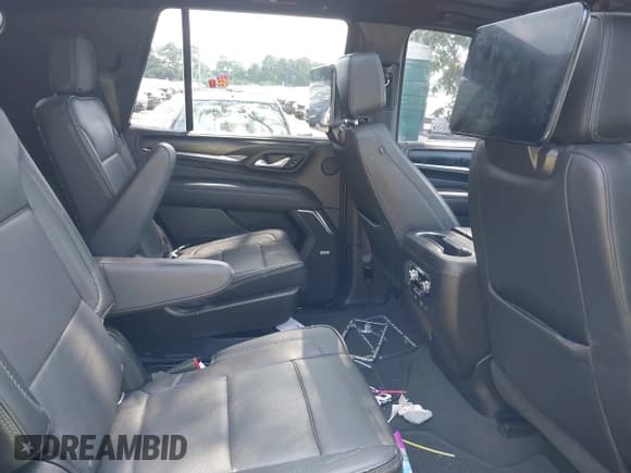 ✅ 2021 GMC Yukon Denali • VIN: 1GKS2DKL7MR198227 • Лот: 42821357. Опубликован ранее на IAAI с пробегом 105 853 миль. Бесплатный доступ к архиву аукционных продаж из США и подробный отчёт об истории автомобиля на DreamBid. Изображение 8.