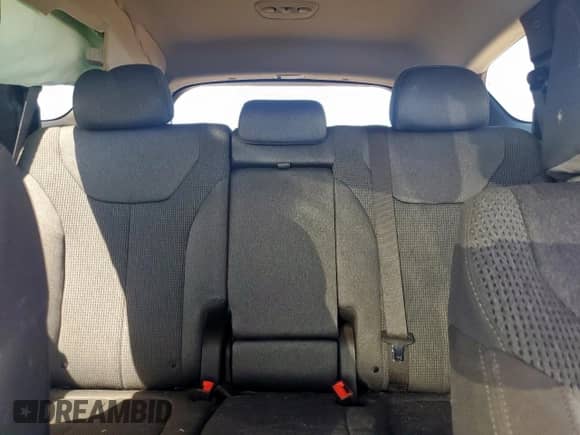 2019 Hyundai Santa Fe SEL Plus z VIN 5NMS33AD8KH064017, wystawiony jako Copart lot #81822165 z przebiegiem 70 412 mil mil oraz Szkoda całkowita • Salvage title. Historia ofert i sprzedaży dostępna na DreamBid. Obrazek 10.