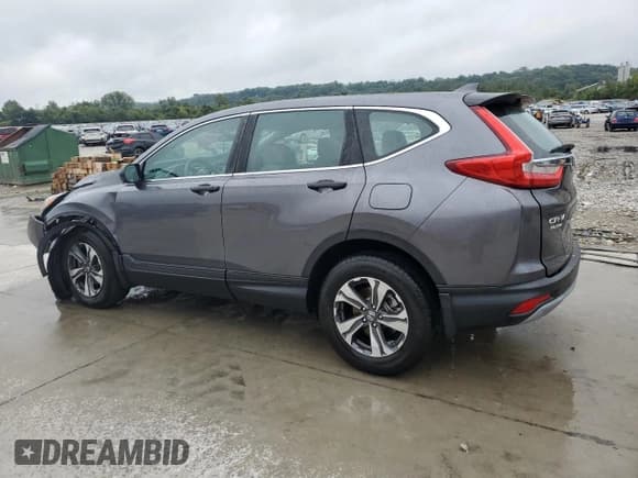 ✅ 2017 Honda CR-V LX • VIN: 2HKRW6H30HH205310 • Lot: 81443475. Listed on Copart with 32,920 mi. Free auction sales archive from the USA and detailed vehicle history report at DreamBid. Image 2.