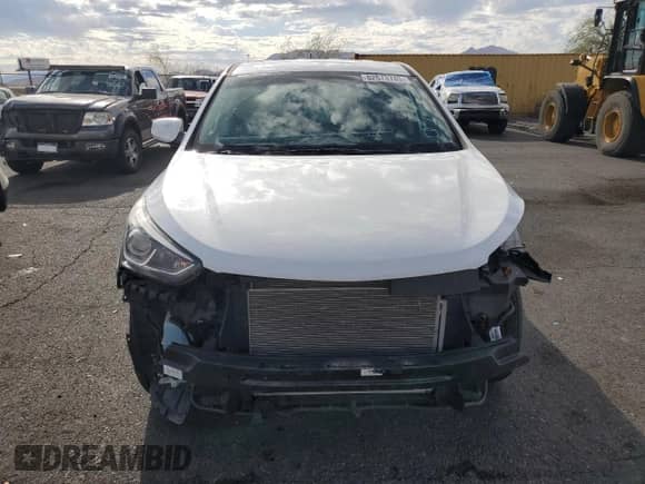 2018 Hyundai Santa Fe 2.4L с VIN 5NMZT3LB7JH084297, выставлен на аукционе Copart как лот 82673785 с пробегом 33 181 миль миль и Списание • Salvage title. История ставок и продаж доступна на DreamBid. Изображение 5.