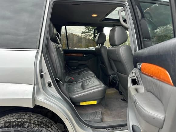 ✅ 2007 Lexus GX 470 • VIN: JTJBT20X870144931 • Lot: 91828075. Wystawiony na Copart z przebiegiem 214 331 mil. Bezpłatny archiwum sprzedaży aukcyjnych z USA i szczegółowy raport historii pojazdu na DreamBid. Zdjęcie 9.