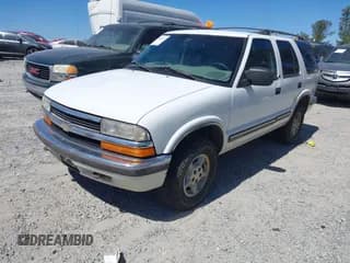 ✅ 1999 Chevrolet Blazer LS • VIN: 1GNDT13W8X2194684 • Lot: 41845973. Wystawiony na IAAI z przebiegiem 423 234 mil. Bezpłatny archiwum sprzedaży aukcyjnych z USA i szczegółowy raport historii pojazdu na DreamBid. Zdjęcie 2.