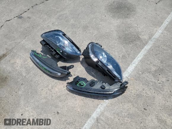 ✅ 2023 Hyundai Kona SE • VIN: KM8K23AG7PU166529 • Лот: 62826544. Опубликован ранее на Copart с пробегом 22 949 миль. Бесплатный доступ к архиву аукционных продаж из США и подробный отчёт об истории автомобиля на DreamBid. Изображение 12.