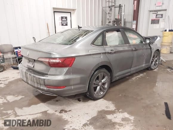 ✅ 2020 Volkswagen Jetta S • VIN: 3VWN57BU8LM072725 • Лот: 43878920. Опубликован ранее на IAAI с пробегом 58 768 миль. Бесплатный доступ к архиву аукционных продаж из США и подробный отчёт об истории автомобиля на DreamBid. Изображение 4.