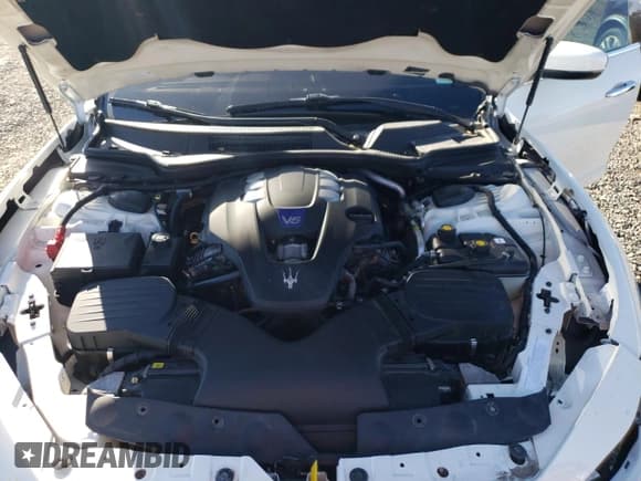 ✅ 2017 Maserati Ghibli S Q4 • VIN: ZAM57RTA4H1251034 • Lot: 85570085. Wystawiony na Copart z przebiegiem 53 043 mil. Bezpłatny archiwum sprzedaży aukcyjnych z USA i szczegółowy raport historii pojazdu na DreamBid. Zdjęcie 11.