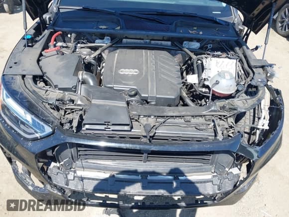 ✅ 2023 Audi Q5 S line Premium Plus • VIN: WA1EAAFY7P2117850 • Lot: 43304541. Listed on IAAI with 21,685 mi. Free auction sales archive from the USA and detailed vehicle history report at DreamBid. Image 10.