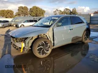 ✅ 2022 Hyundai Ioniq 5 SE Standard Range • VIN: KM8KM4AB3NU096397 • Lot: 80950984. Wystawiony na Copart z przebiegiem 53 566 mil. Bezpłatny archiwum sprzedaży aukcyjnych z USA i szczegółowy raport historii pojazdu na DreamBid. Zdjęcie 1.