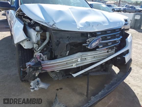 ✅ 2017 Ford Explorer • VIN: 1FM5K7B89HGB32815 • Lot: 41710344. Listed on IAAI with 59,601 mi. Free auction sales archive from the USA and detailed vehicle history report at DreamBid. Image 12.